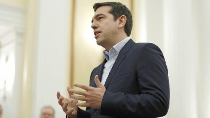 Tsipras inicia una gira europea en busca de apoyos