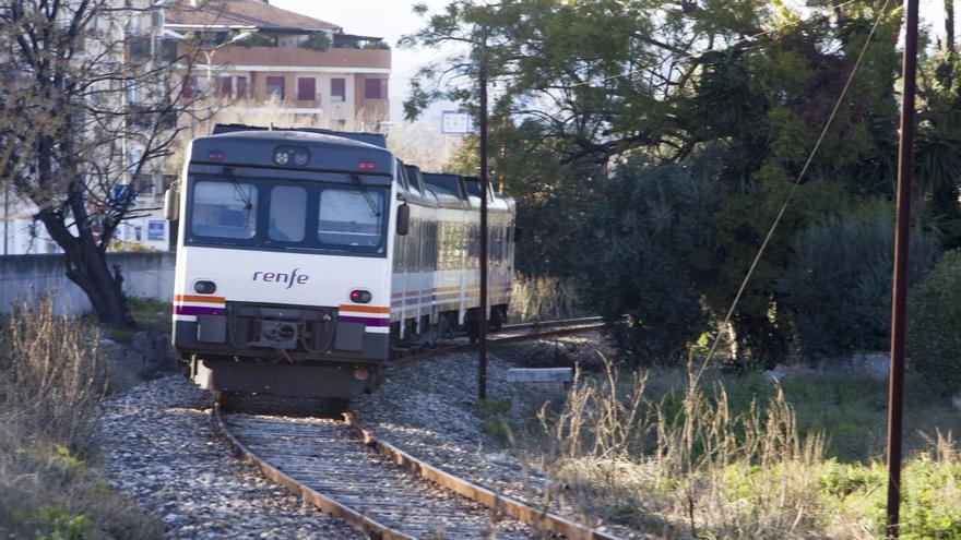 Compromís reclama que se recuperen las frecuencias del tren Xàtiva-Alcoi -  Levante-EMV