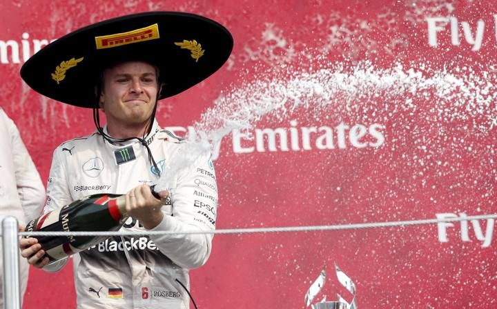 Mercedes Formula One driver Nico Rosberg of Germany celebrates after winning the Mexican F1 Grand Prix at Autodromo Hermanos Rodriguez in Mexico City