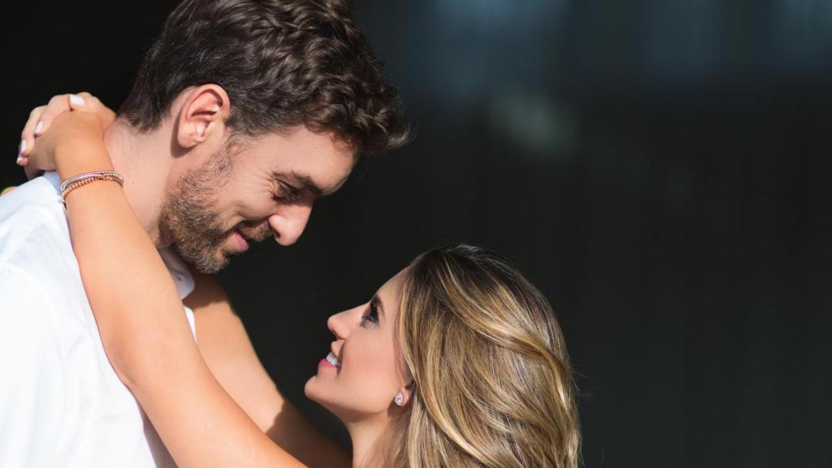 Pau Gasol y Catherine McDonnell anuncian su compromiso