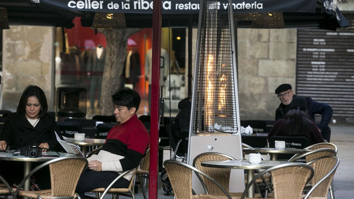 Terraza con estufa en Barcelona