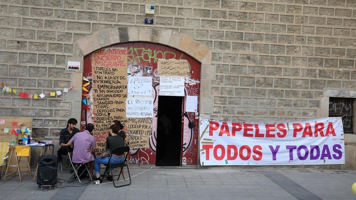 zentauroepp43048115 barcelona 23 04 2018  barcelona   encierro contra la ley de 180423183004