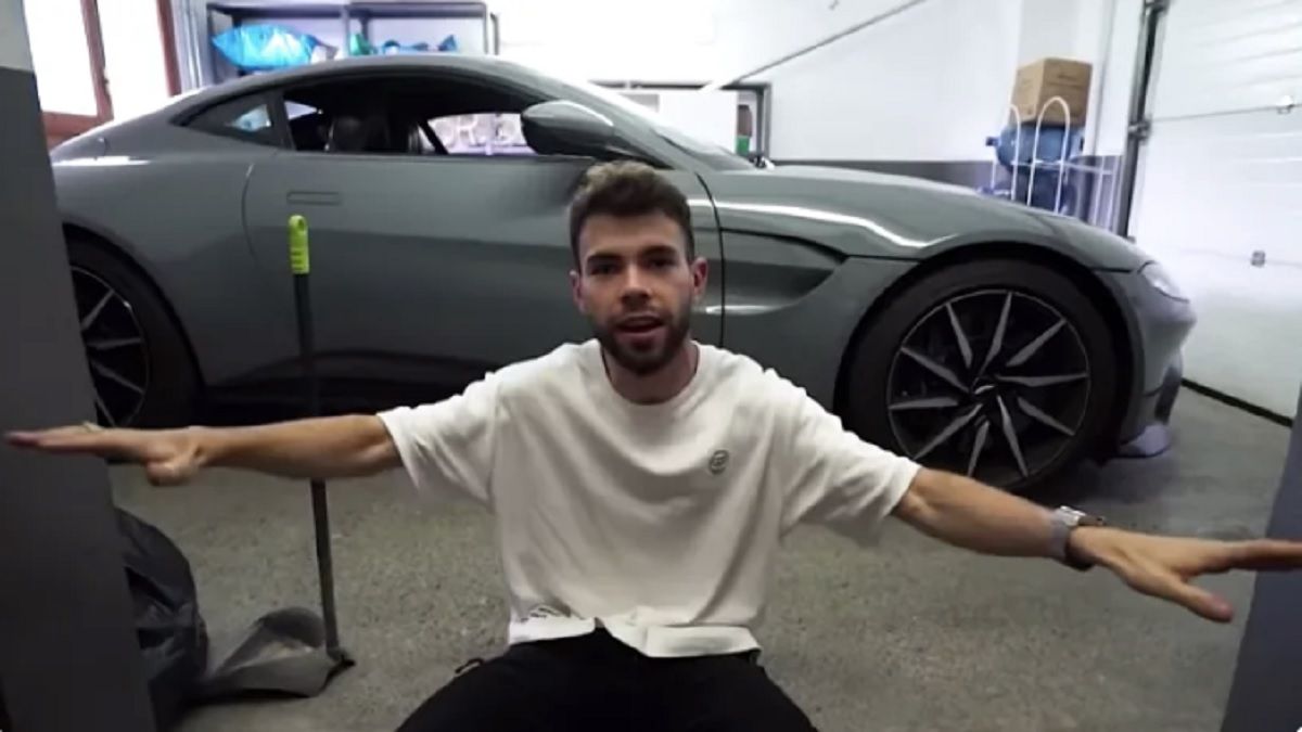 El youtuber Salva estrella su Aston Martin pocos días después de haberlo comprado