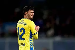 Confirmado: 'Kirianazo' en la UD Las Palmas, el '20' vuela al banco y turno para Enzo