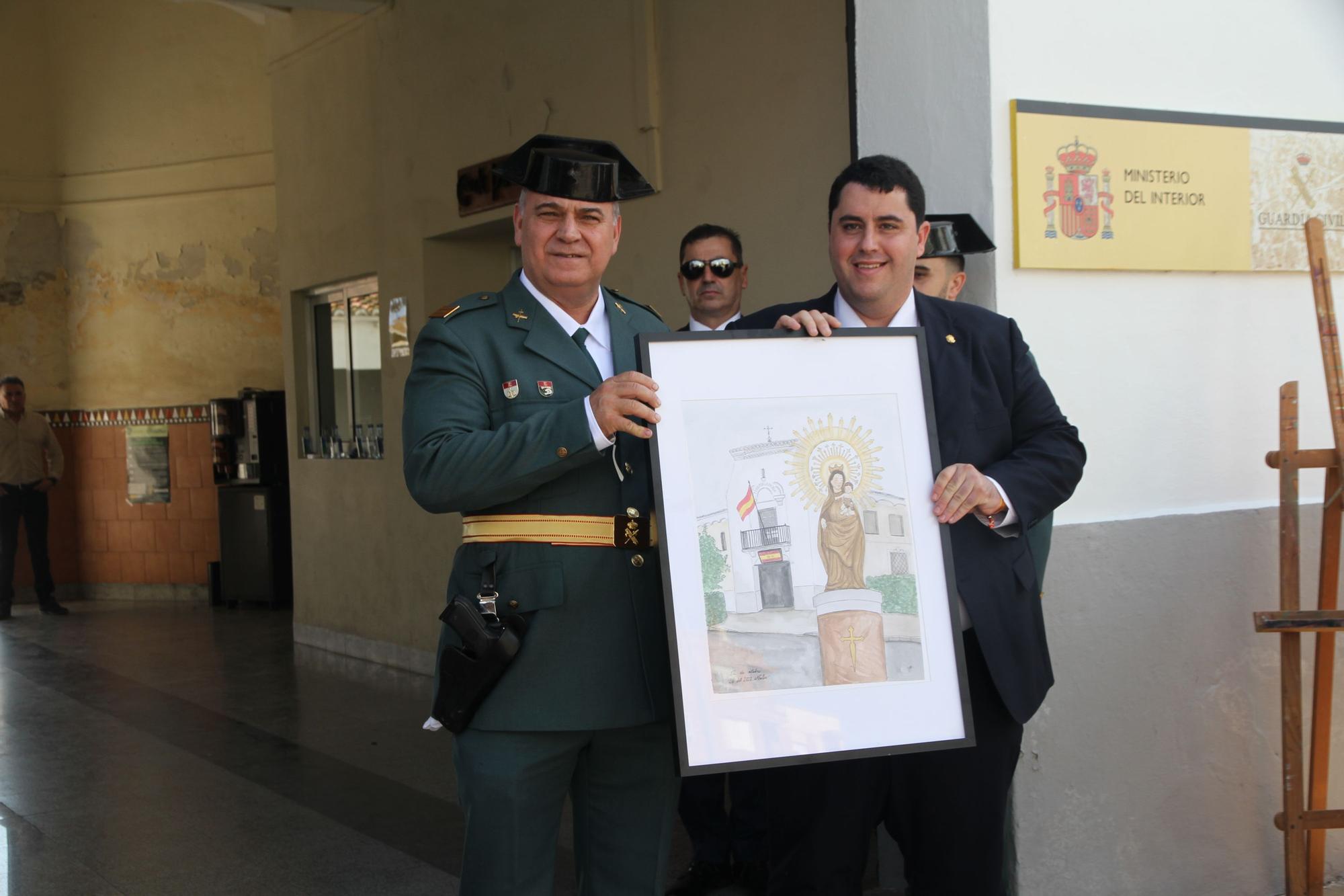 Nules iza la bandera más grande de la provincia en el Día de la Hispanidad