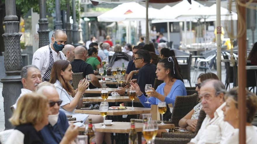 ¿Estás a favor de que se cronometre el tiempo de estancia en la terraza de un bar?