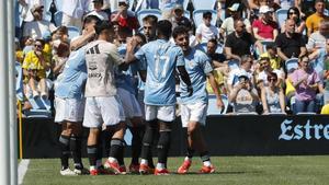 El Celta de Vigo goleó a Las Palmas (4-1) y sumó tres puntos valiosos para mantener la categoría