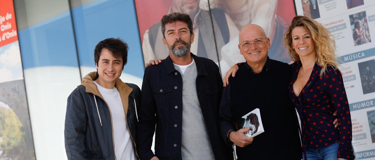 Víctor Luque, José Manuel Casany, Santiago Sánchez y Rebeca Valls, ayer, en el Niemeyer.