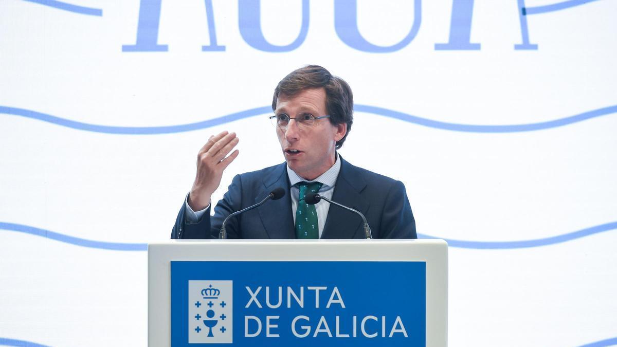 El alcalde de Madrid, José Luis Martínez-Almeida, en un acto en Galicia