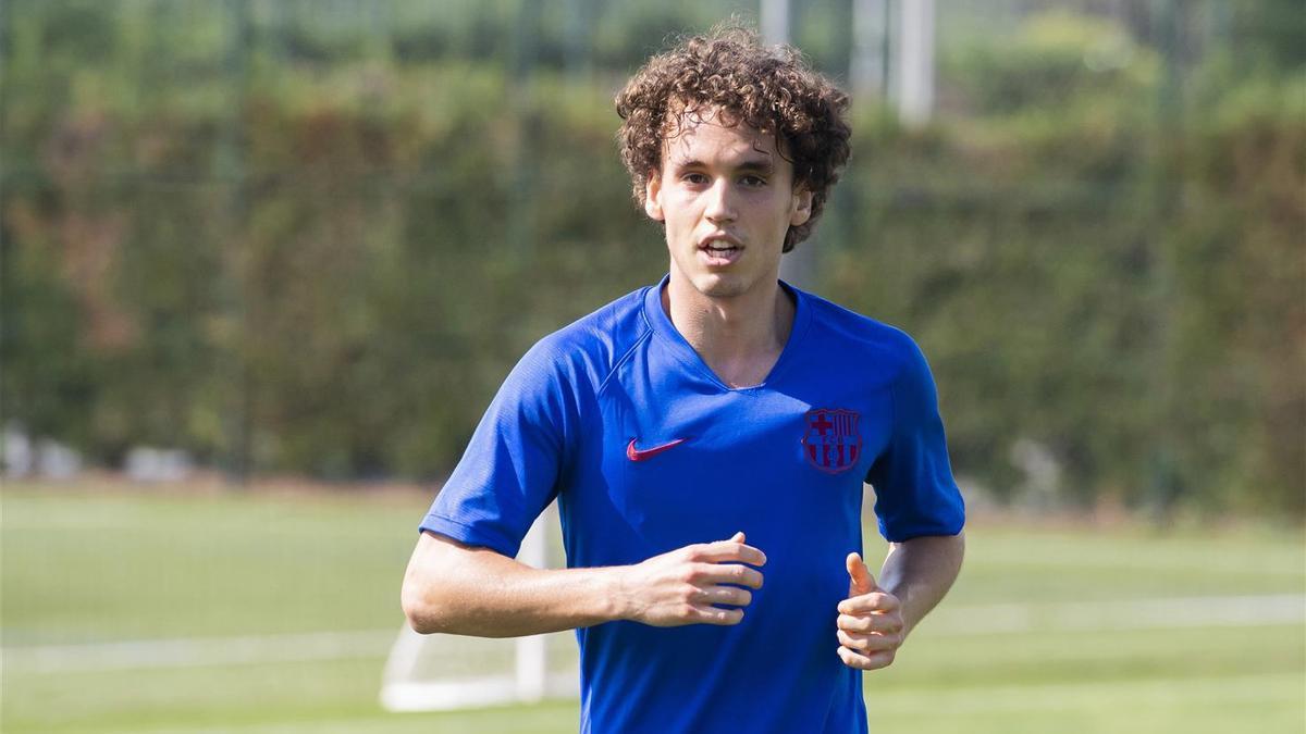 Jandro Orellana es uno de los jugadores más destacados del Barça B