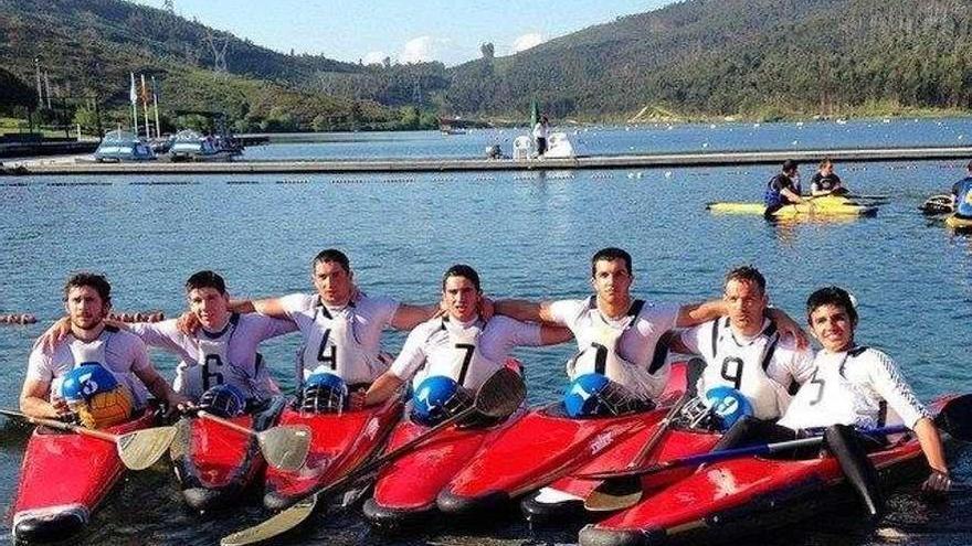 El equipo del Rodeira B, que se impuso en el segundo torneo de la liga gallega. // C.N.R.