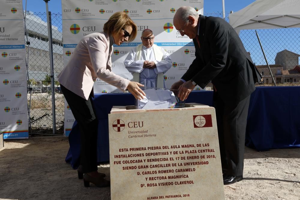 Colocan la primera piedra del nuevo campus del CEU-UCH de Alfara