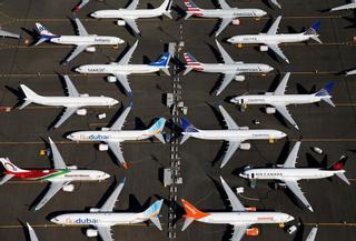 Empleados de Boeing sobre el avión 737 Max: "Diseñado por payasos supervisados por monos"