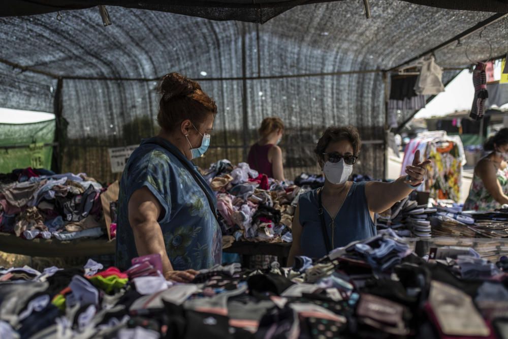 Mercadillo de la nueva normalidad en Zamora