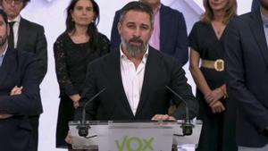  El líder de Vox, Santiago Abascal, anuncia que el Comité Ejecutivo Nacional de Vox ha acordado este jueves salir de todos los gobiernos autonómicos.