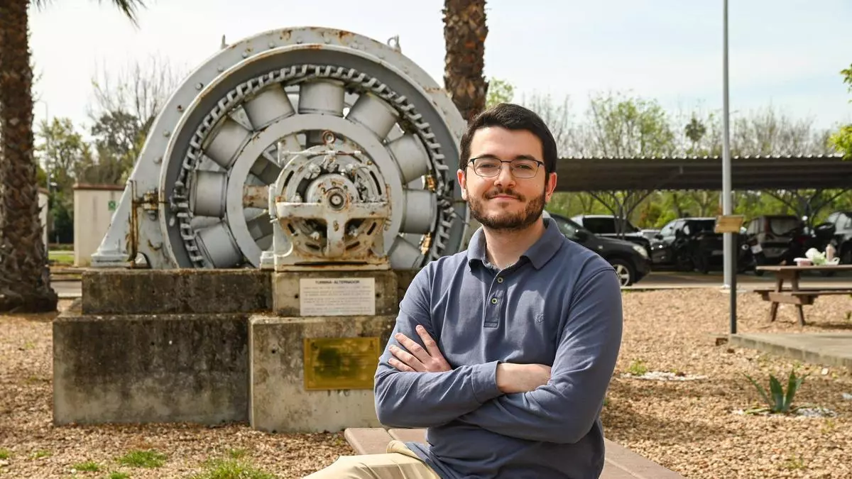 Andrés Serrano «Creo que la Universidad de Extremadura es un punto importante para retener a los jóvenes en la región»