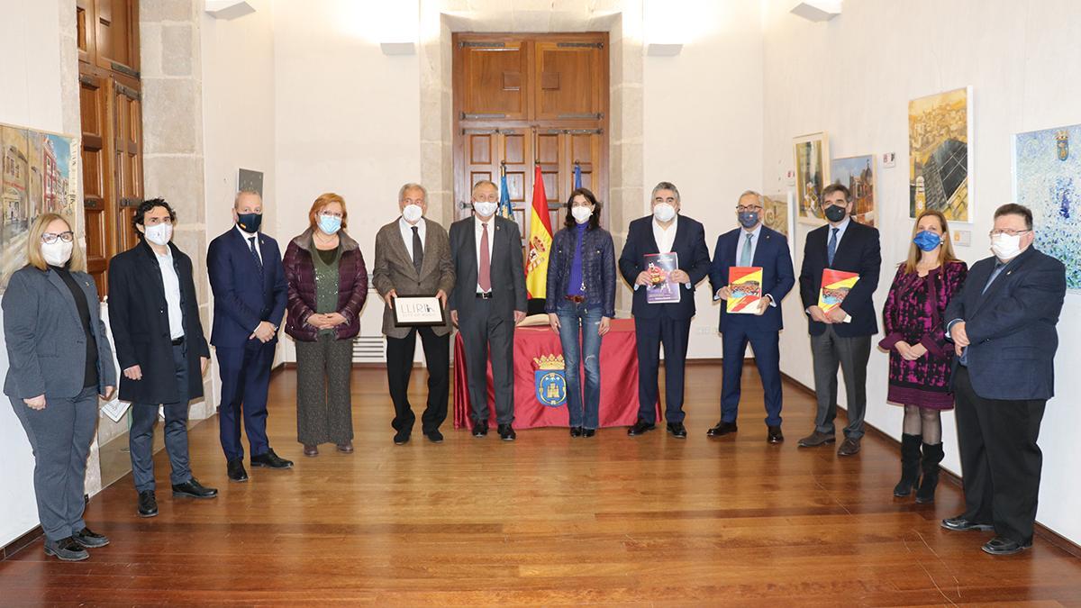 Visita institucional de la presidenta del Senado y el Ministro de Cultura a Llíria