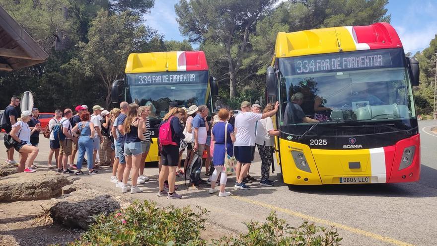 VÍDEO | El Govern dará prioridad a los residentes en la línea entre el Port de Sóller y Palma del TIB con un sistema de reserva previa