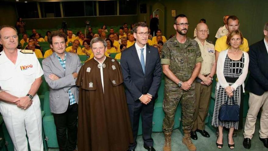 Los &#039;pingüirinos&#039;, ayer con el presidente de la Xunta, Alberto Núñez Feijóo.