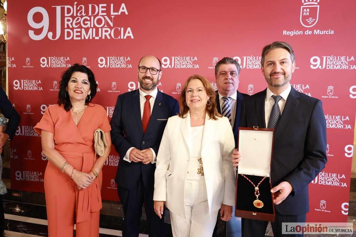 Así ha sido el acto institucional del Día de la Región de Murcia en el Teatro Romea