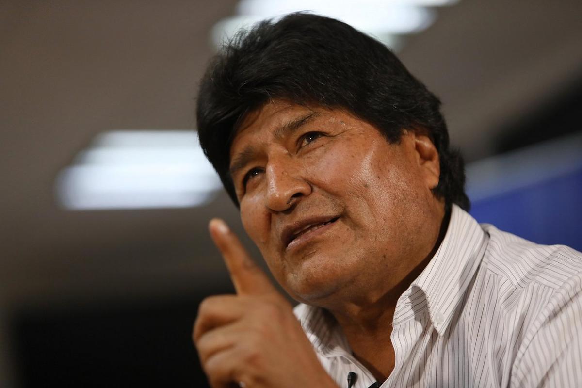 GRAF478. CIUDAD DE MÉXICO, 17/11/2019.- El expresidente de Bolivia Evo Morales este domingo 17 de noviembre de 2019 durante una entrevista con Efe en Ciudad de México (México). Morales tiene mucho miedo a que estalle en Bolivia una guerra civil por lo que hizo un llamamiento este domingo para que sus compatriotas acaben de inmediato con los enfrentamientos. EFE/Sáshenka Gutiérrez