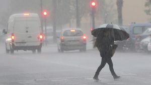 Desenes de províncies del nord, en alerta per nevades i onatge