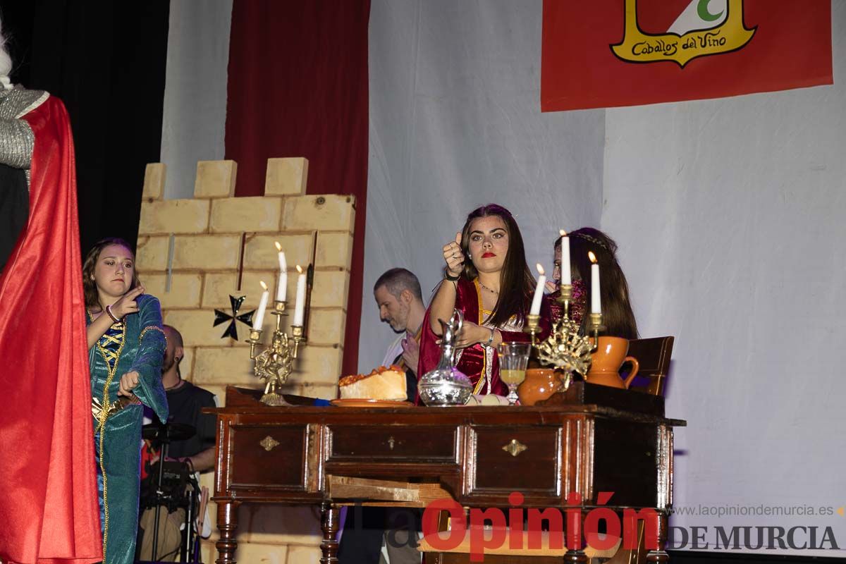 Presentación de las Amazonas del Bando de los Caballos del Vino de Caravaca