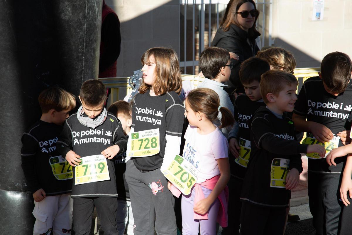 Niños y niñas en la prueba infantil del Trail de Benissoda, en una edición pasada.