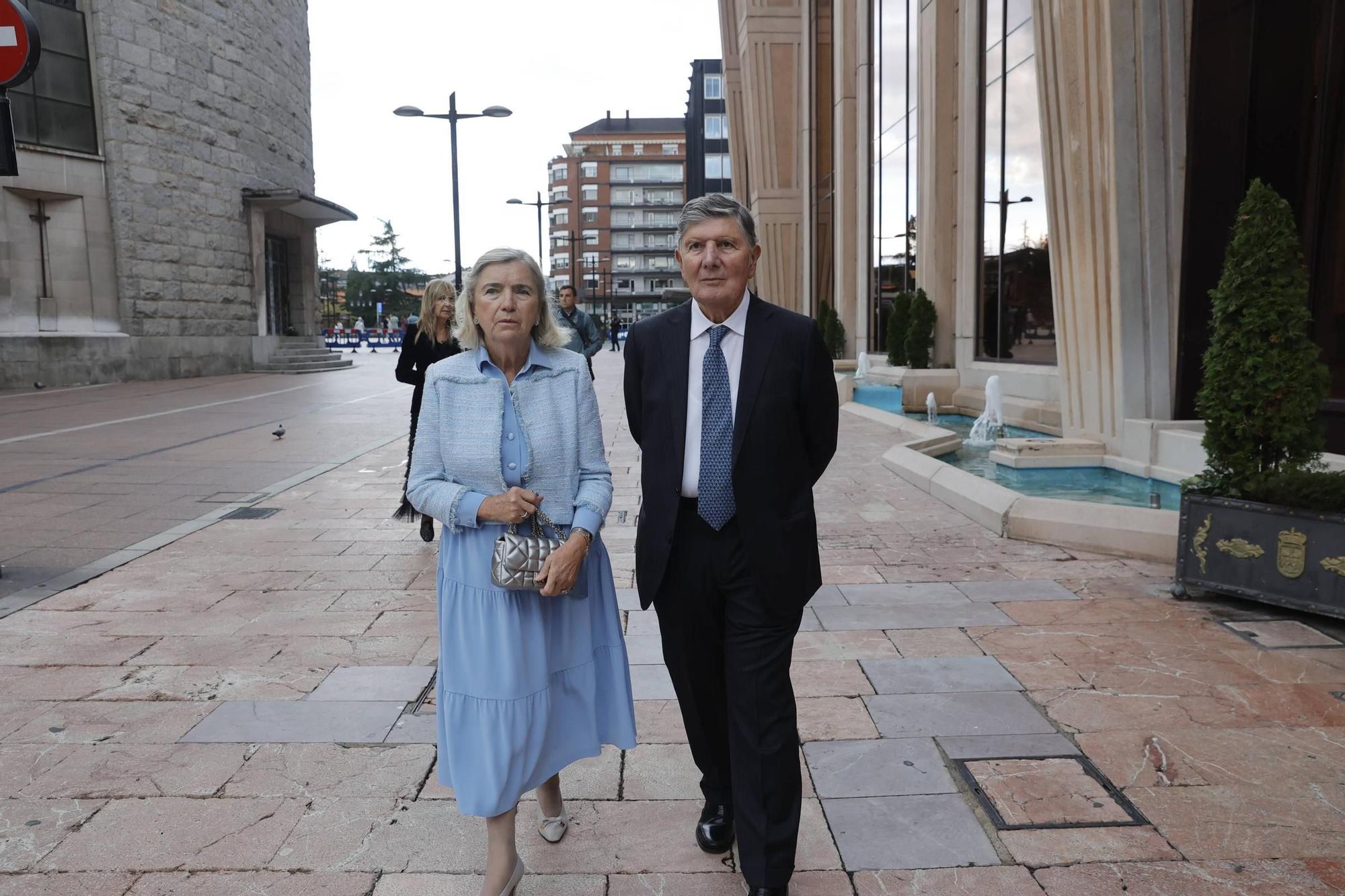 EN IMÁGENES: La Familia Real asiste en Oviedo al concierto de los premios "Princesa de Asturias"