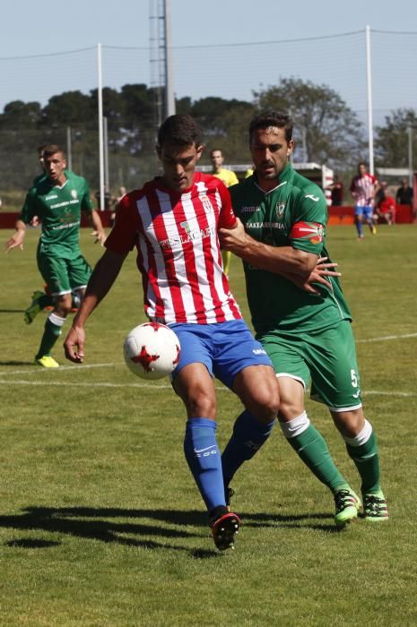 El partido entre el Sporting B y el Gernika, en imágenes