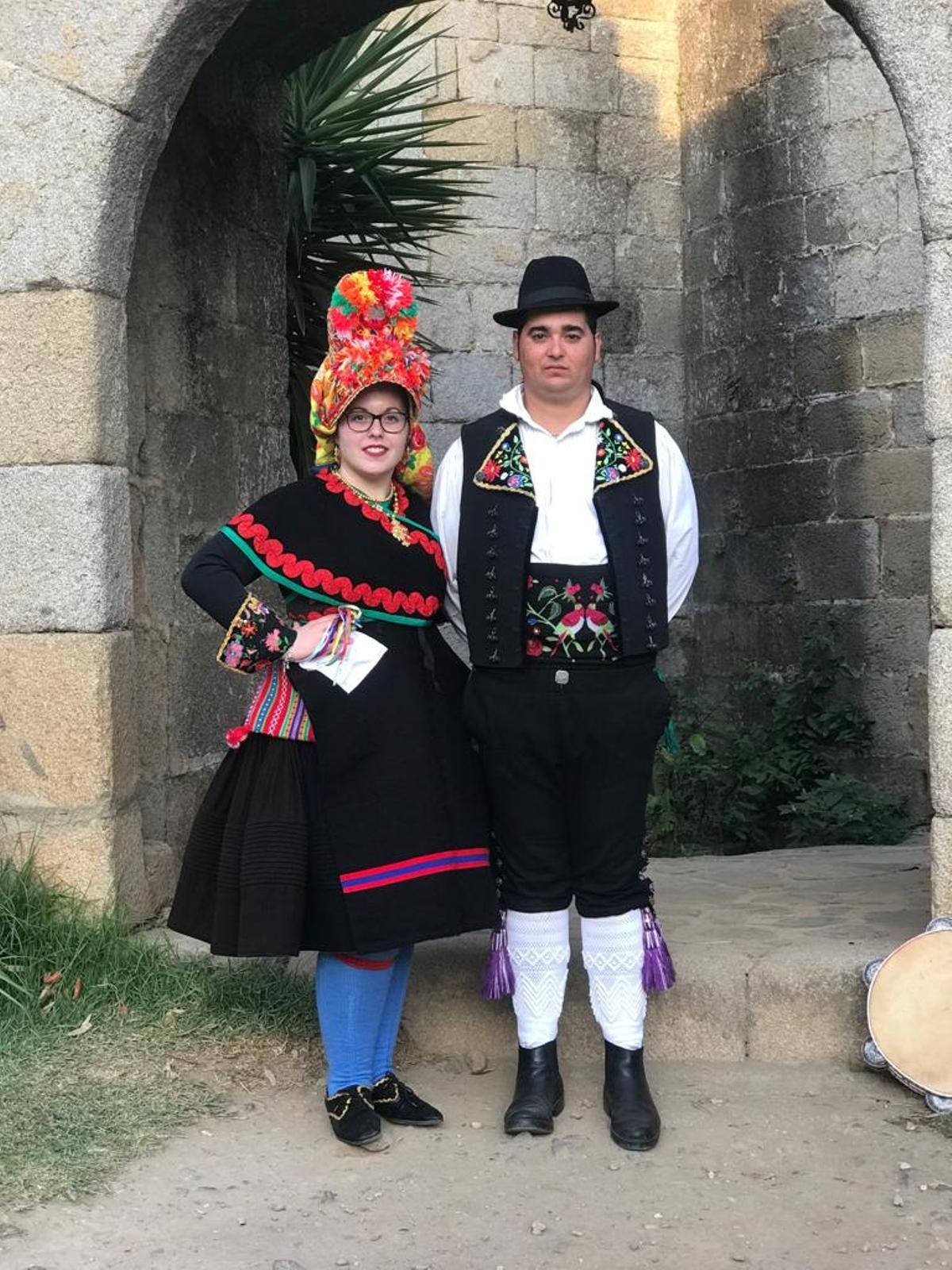 El Traje Tradicional De Montehermoso Historia Orgullo Y Se a De el-traje-tradicional-de-montehermoso-historia-orgullo-y-se-a-de