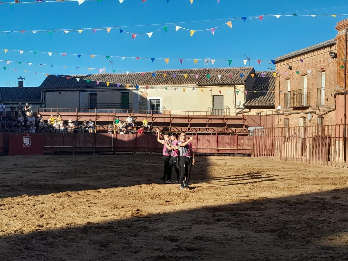 GALERÍA | Exhibición de cortes, quiebros y saltos en Morales de Toro