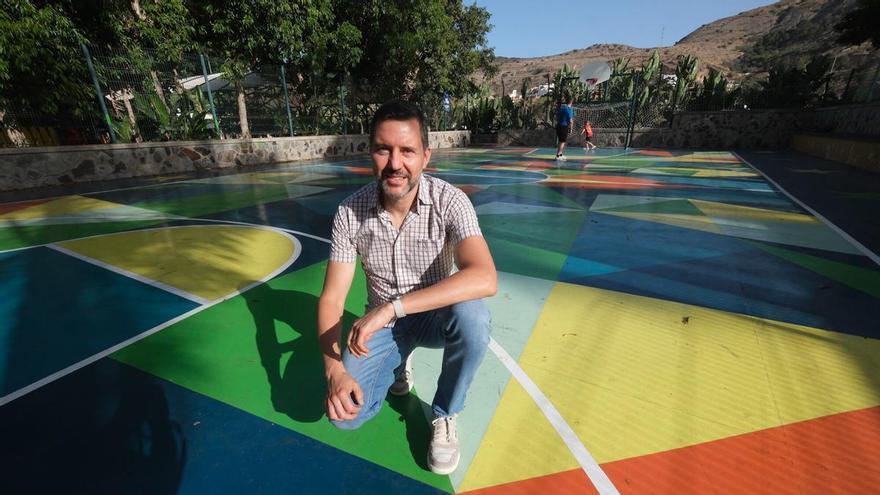 "Ayuda a que los barrios se sientan de la ciudad": Ricardo Hernández, el diseñador que ha transformado cinco pistas deportivas de Las Palmas de Gran Canaria