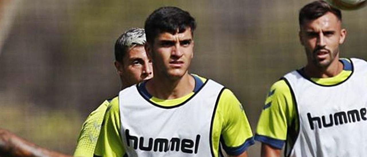 Ale García volvió al entrenamiento de la UD el martes al superar el covid. | | UDLP