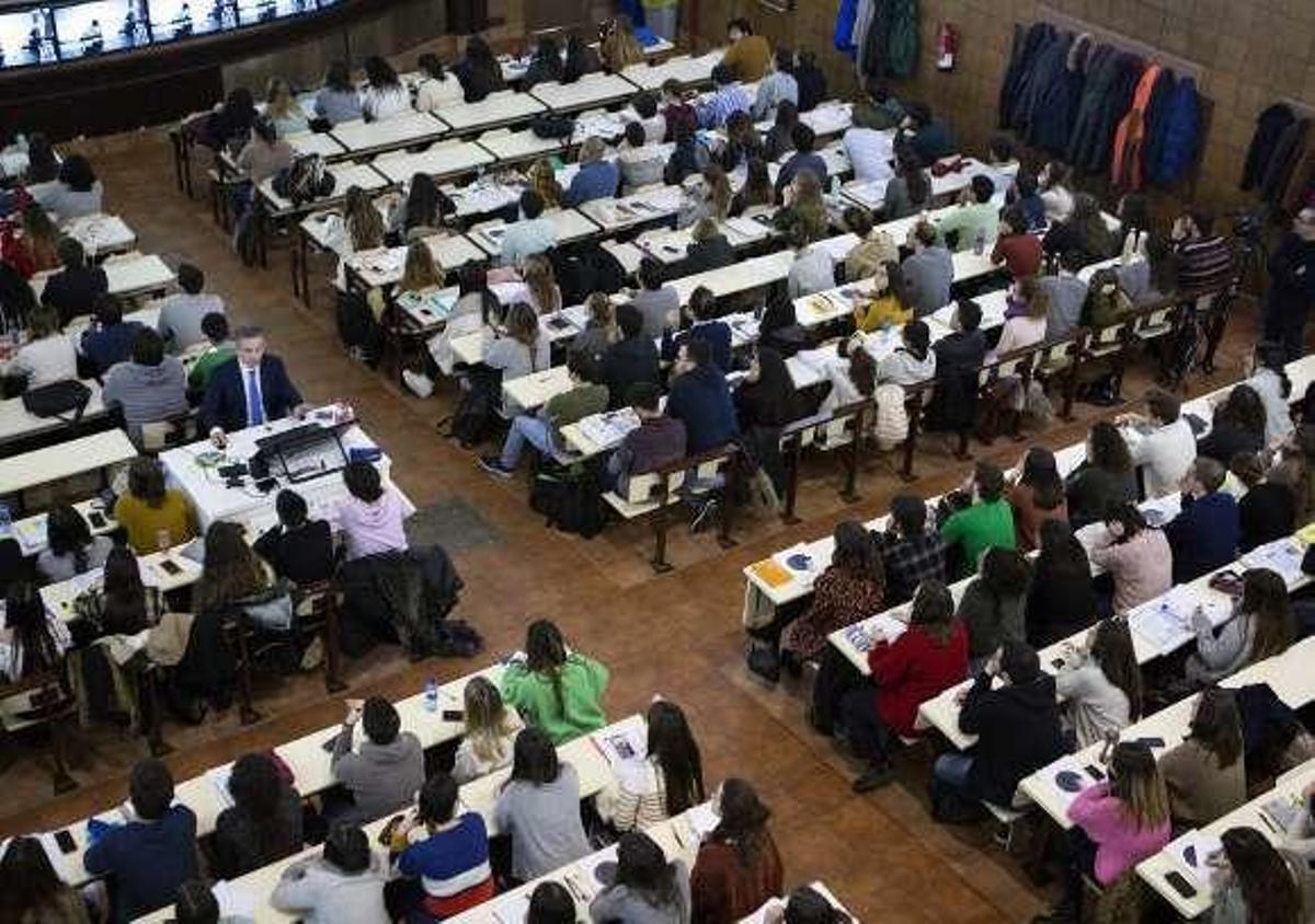 Aula del Curso MIR, durante una sesión de la pasada edición.