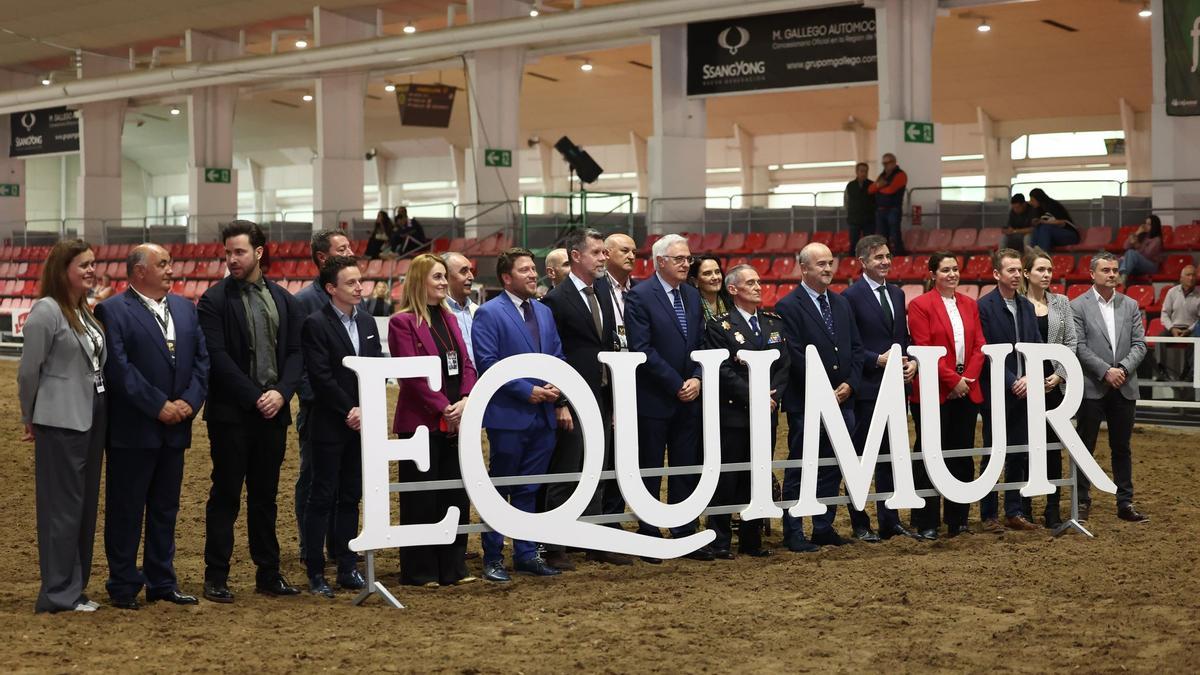 Presentación del Salón Internacional de Caballos de Razas Puras de la Región de Murcia.