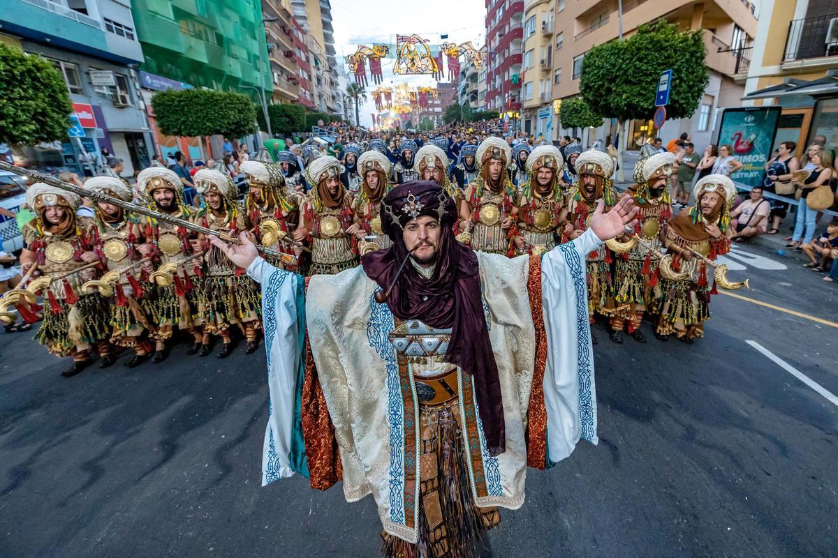 Uno de los actos de los Moros y Cristianos de La Vila.