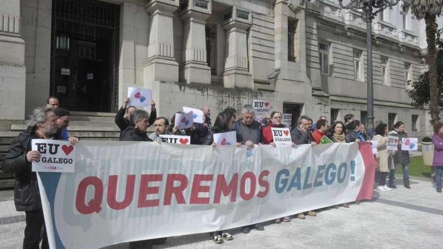 Protesta en defensa del gallego en A Coruña