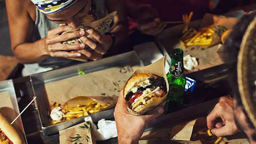 4 Blooms Estilo Food Truck