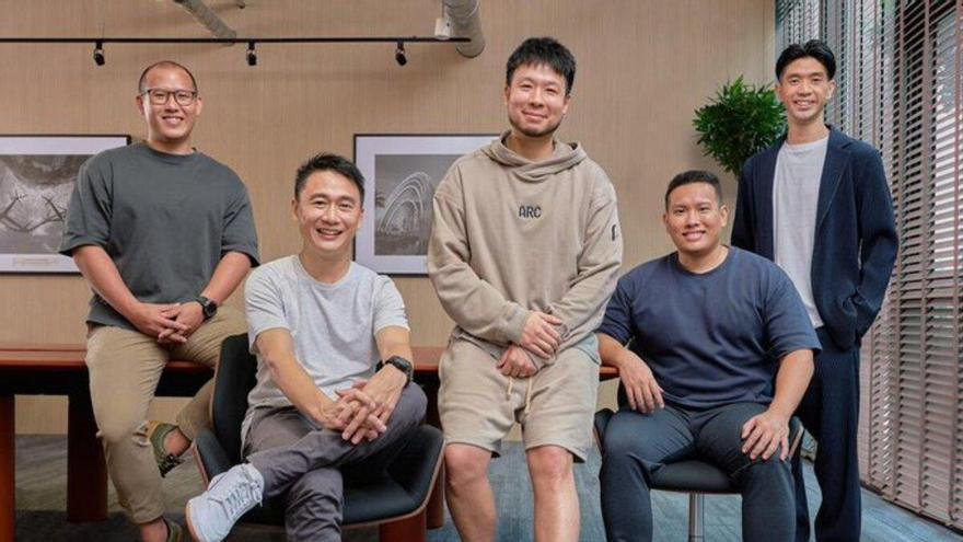 El nuevo negocio digital de Peter Lim y su hijo Kiat