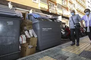 Solo un 5% de la basura que llega a la planta de Fontcalent está limpia de papeles, vidrio y envases