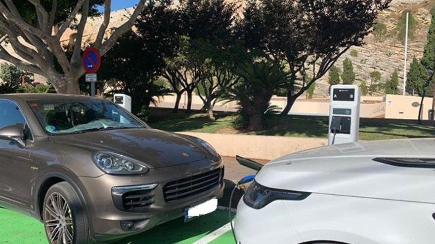 El Ayuntamiento de Ibiza saca a licitación la instalación de 18 cargadores para vehículos eléctricos