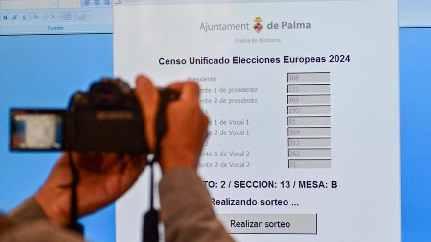 Palma empieza a notificar este martes a los presidentes y vocales elegidos por sorteo para las elecciones europeas