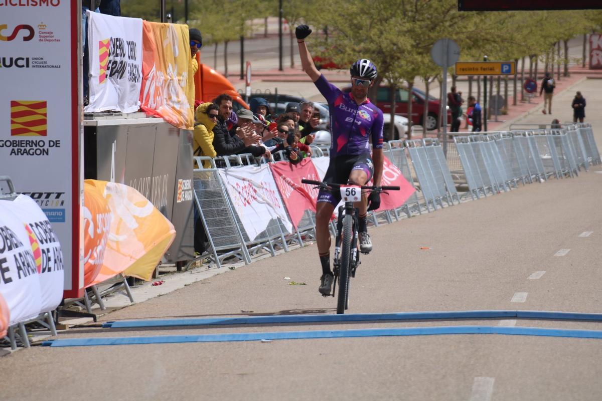 Felipe Orts, triunfa en Zaragoza