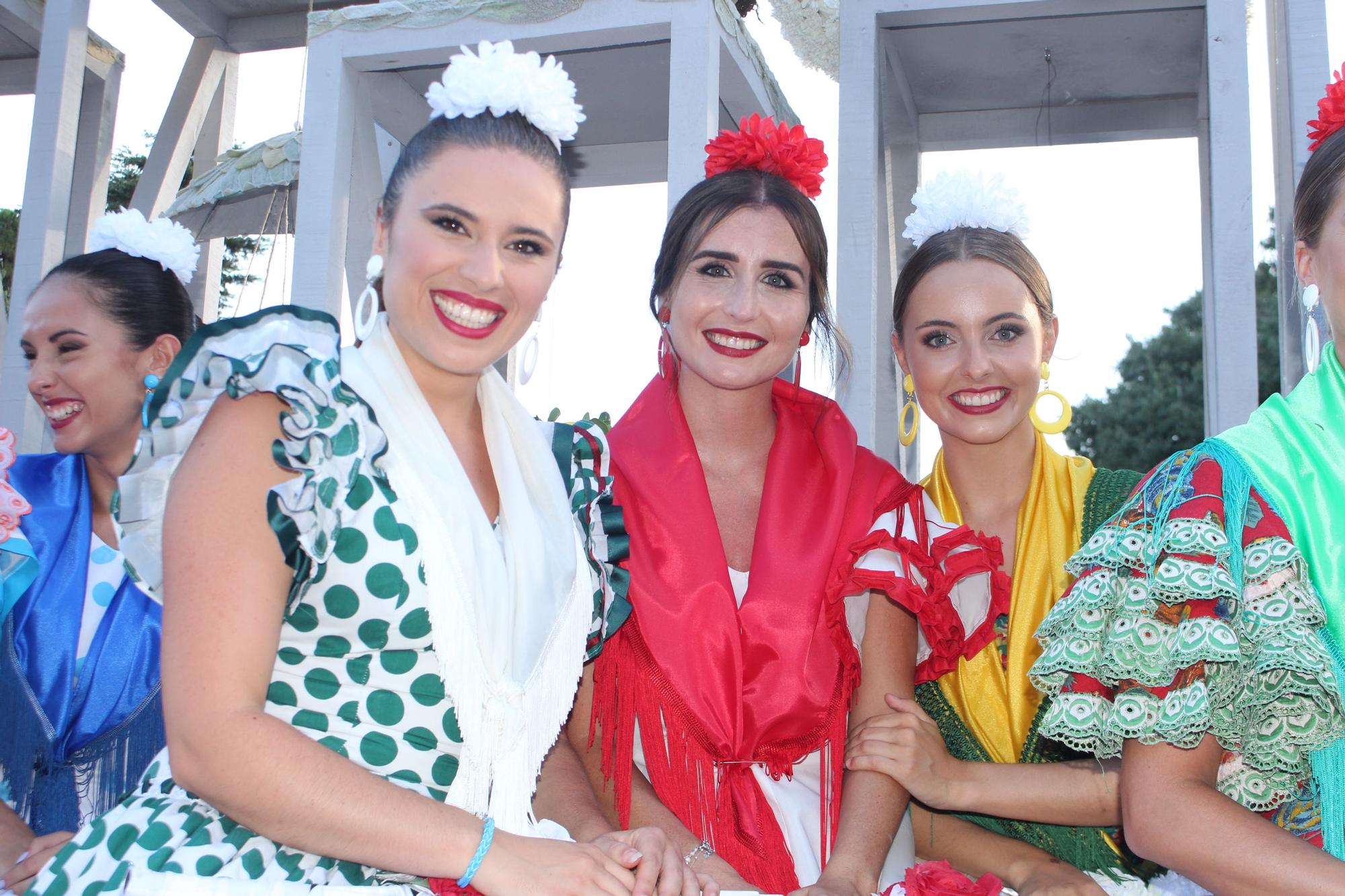 Un final "de Berlanga" para Consuelo y la corte: despedida con primer premio