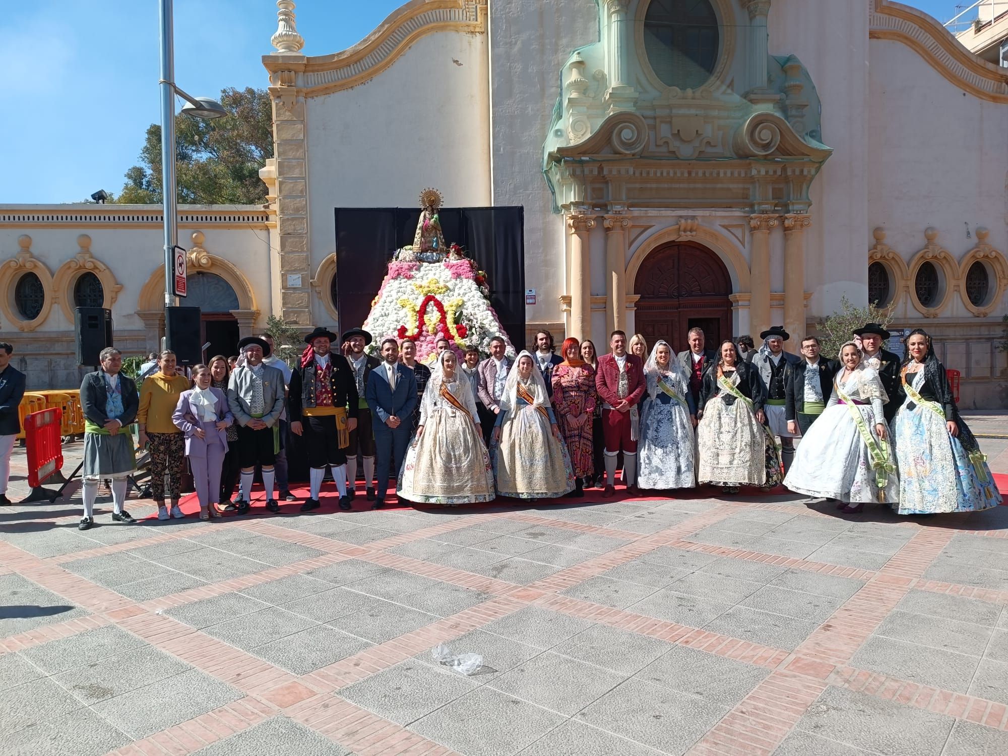 Ofrenda en el Port de Sagunt