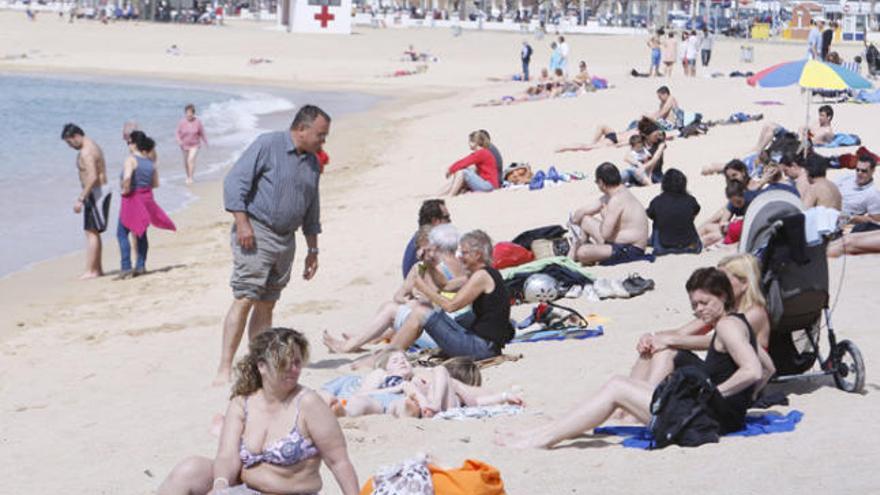 La platja de Palamós aquesta Setmana Santa.