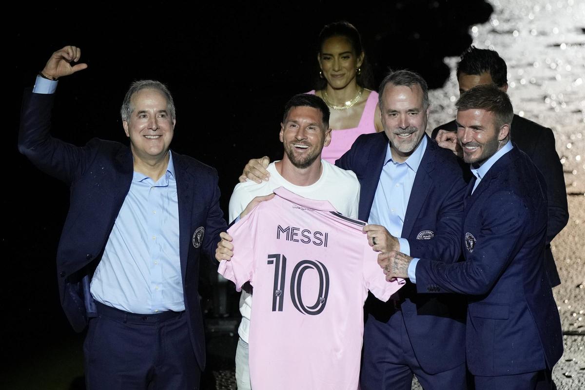 Lionel Messi, el '10' que supo ver antes que nadie David Beckham.