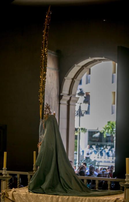 La primera parte de la representación de La Festa abarrota el templo ilicitano