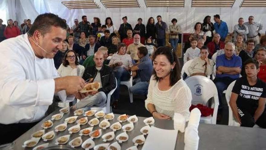 Preparación de recetas en el ciclo &quot;La Cocina en Vivo&quot;. // Muñiz